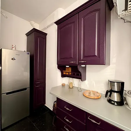 Historic Charm And Modern Comfort - Interwar